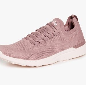 APL: Athletic Propulsion Labs Women's Techloom Breeze Sneakers - Pink 7.5